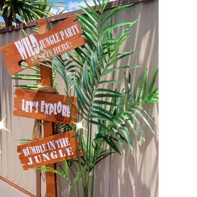 Jungle Sign Light Brown
